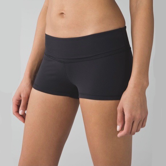 Lululemon boogie short black size 4 - Picture 3 of 7